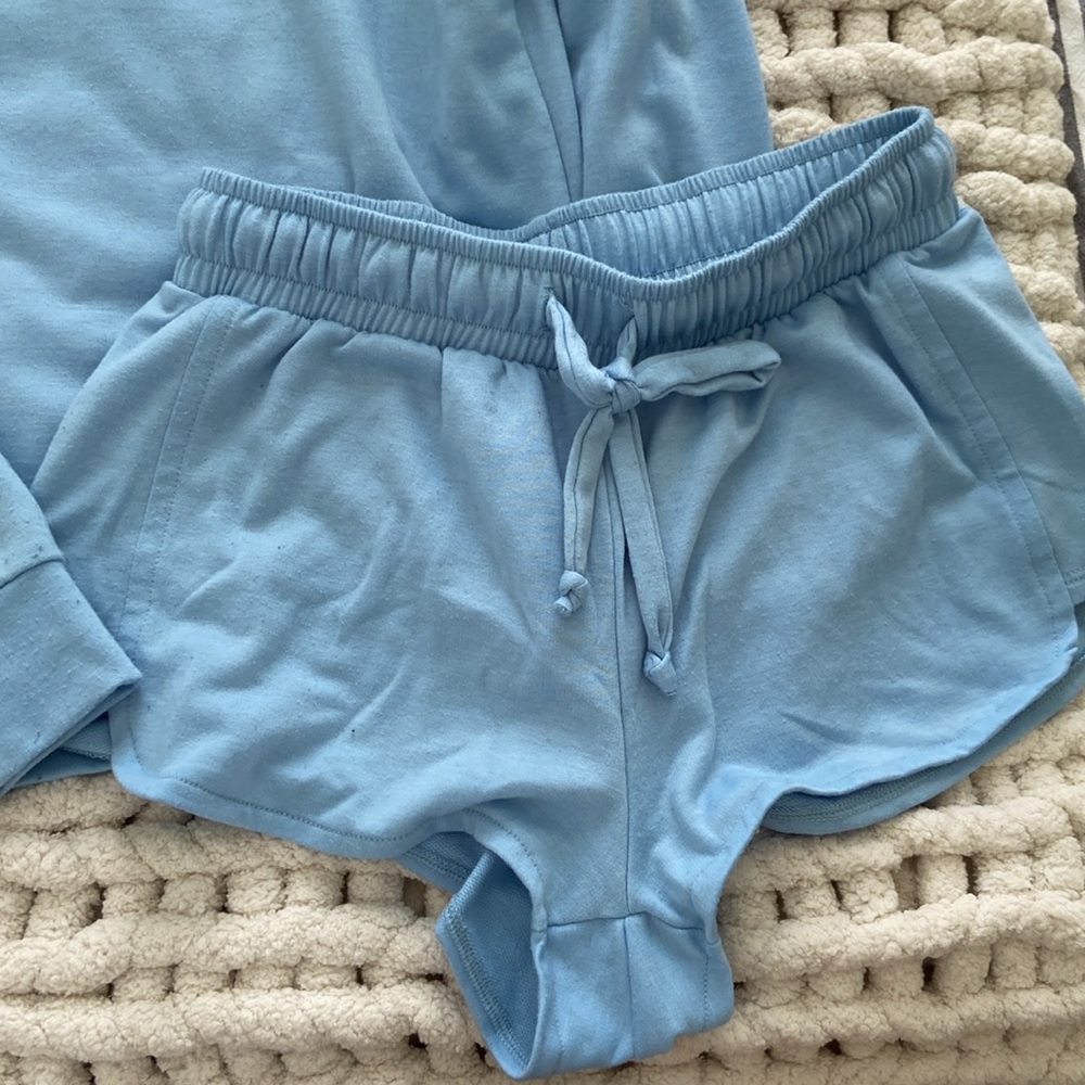 Blue set - Picture 2 of 4